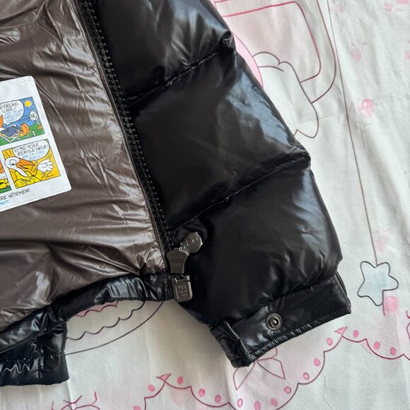 Moncler Black Puffer Jacket Excellent Condition - Picture 7 of 8